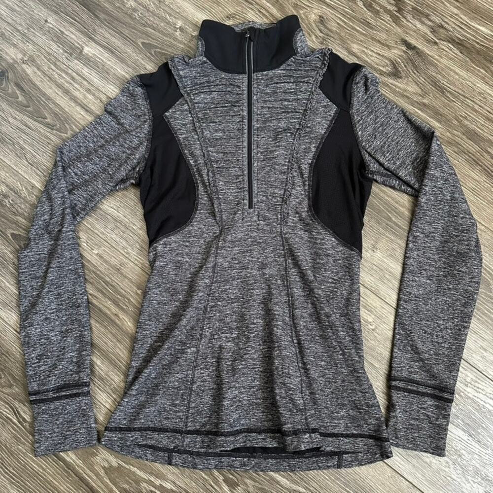 Lululemon Lululemon Run Your Heart Out Pullover Heathered Black size 6
